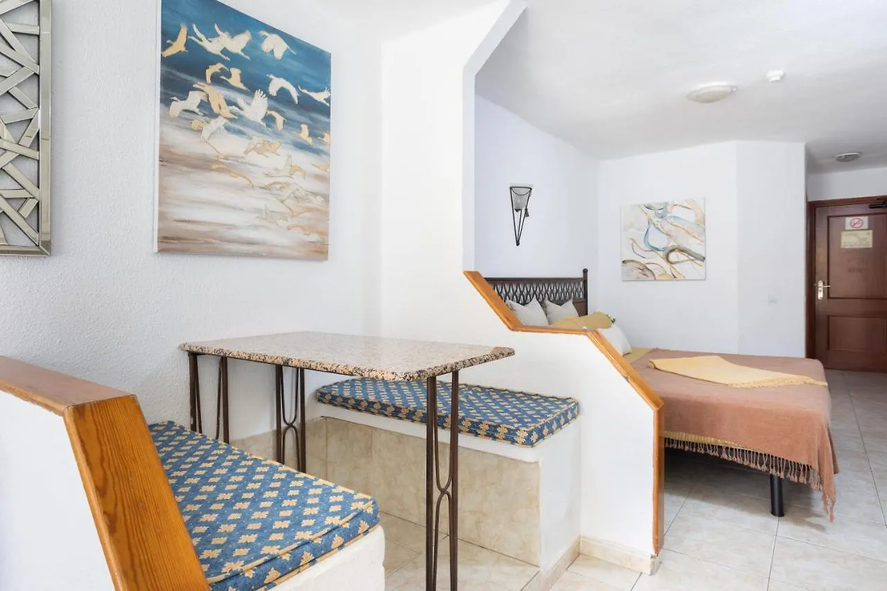 아파트 Classbnb - Studio 50M From Puerto Colon Beach 아데제