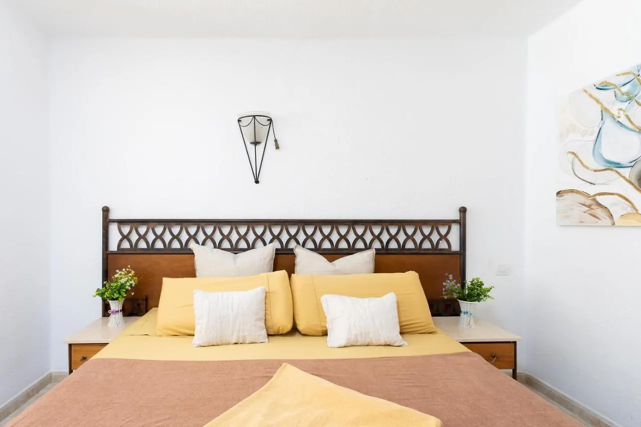 Classbnb - Studio 50M From Puerto Colon Beach 아데제